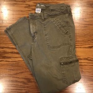 Ava & Viv olive green jeggings size 16